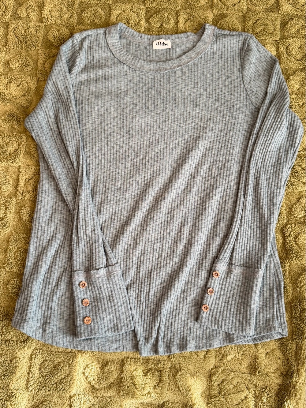 Dusty green ribbed top Pulse boutique